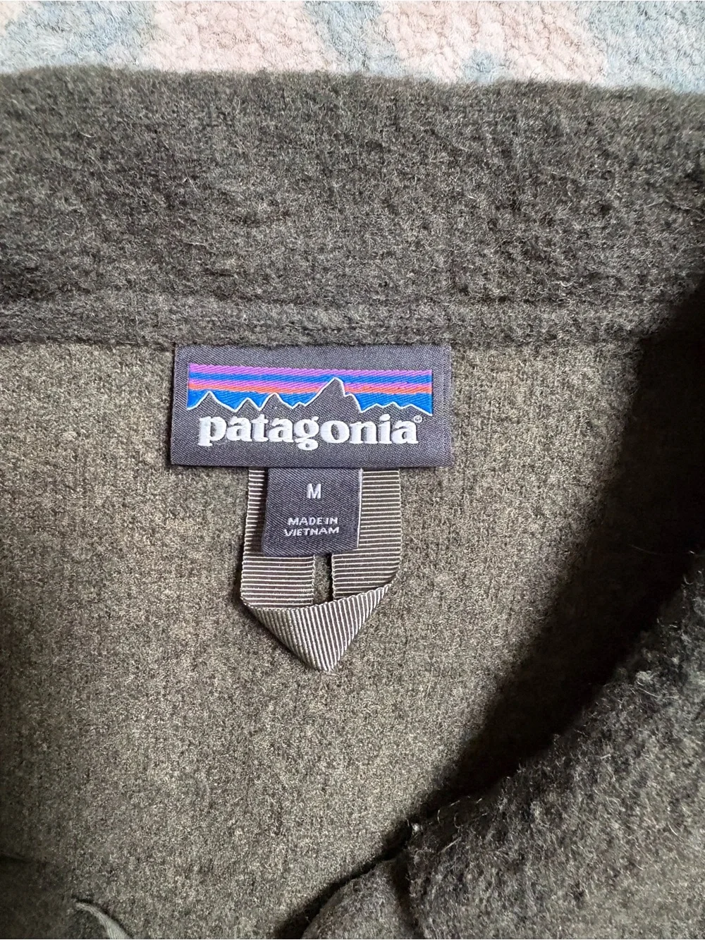 Patagonia Dark Olive Wool Jacket - Picture 5 of 6